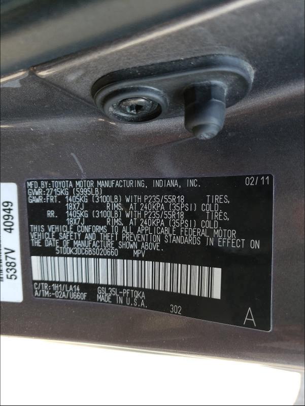 Photo 9 VIN: 5TDDK3DC6BS020660 - TOYOTA SIENNA XLE 