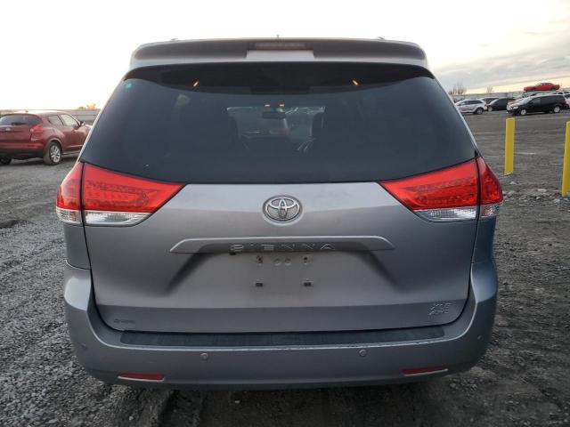 Photo 5 VIN: 5TDDK3DC6BS029701 - TOYOTA SIENNA XLE 