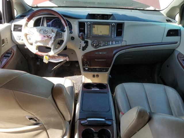 Photo 7 VIN: 5TDDK3DC6CS035595 - TOYOTA SIENNA XLE 