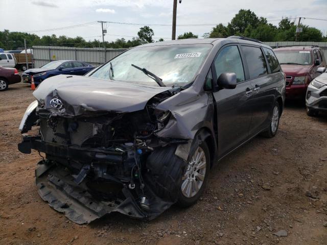 Photo 1 VIN: 5TDDK3DC6CS036469 - TOYOTA SIENNA XLE 