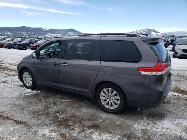 Photo 1 VIN: 5TDDK3DC6CS036536 - TOYOTA SIENNA XLE 