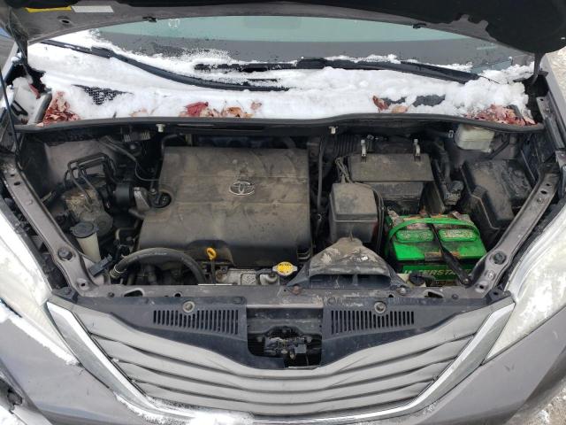 Photo 11 VIN: 5TDDK3DC6CS036536 - TOYOTA SIENNA XLE 