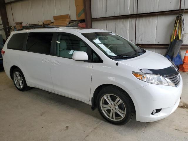 Photo 3 VIN: 5TDDK3DC6CS037783 - TOYOTA SIENNA XLE 