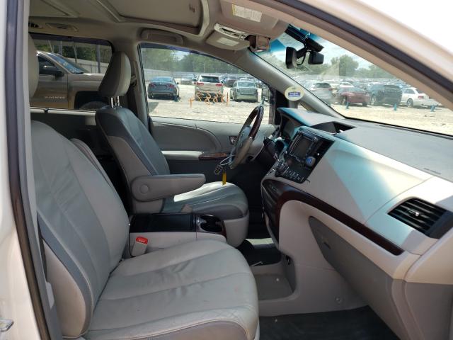 Photo 4 VIN: 5TDDK3DC6CS039291 - TOYOTA SIENNA XLE 