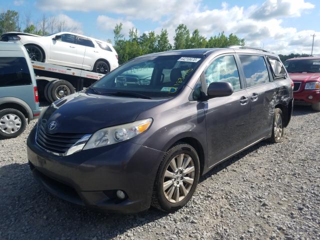 Photo 1 VIN: 5TDDK3DC6CS039744 - TOYOTA SIENNA XLE 