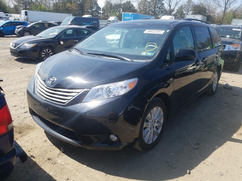 Photo 1 VIN: 5TDDK3DC6CS044362 - TOYOTA SIENNA XLE 