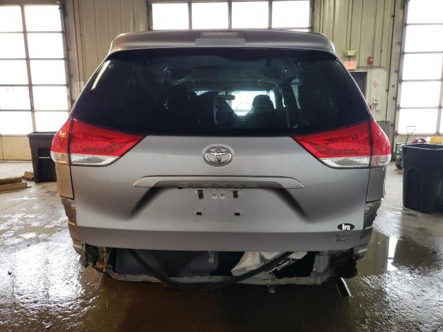 Photo 5 VIN: 5TDDK3DC6CS048329 - TOYOTA SIENNA XLE 