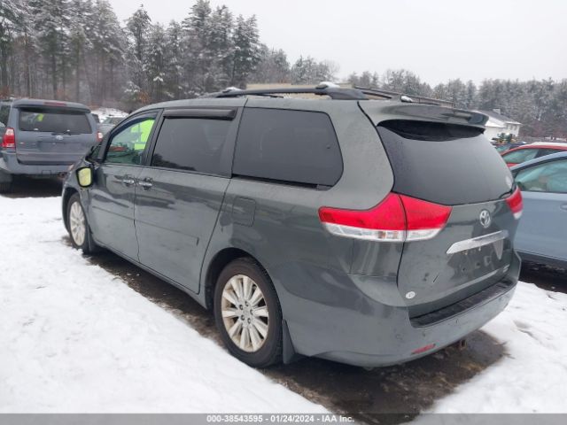 Photo 2 VIN: 5TDDK3DC6DS049529 - TOYOTA SIENNA 