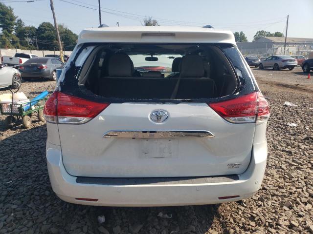 Photo 5 VIN: 5TDDK3DC6DS051071 - TOYOTA SIENNA XLE 