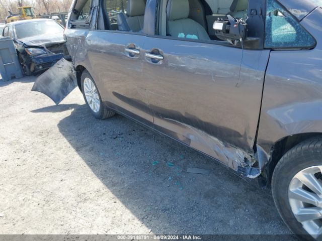 Photo 5 VIN: 5TDDK3DC6DS051121 - TOYOTA SIENNA 