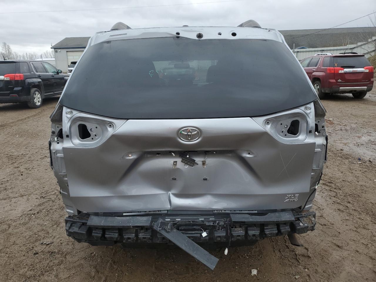 Photo 5 VIN: 5TDDK3DC6DS051653 - TOYOTA SIENNA 