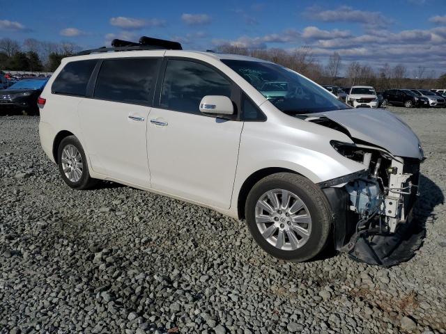 Photo 3 VIN: 5TDDK3DC6DS052348 - TOYOTA SIENNA XLE 