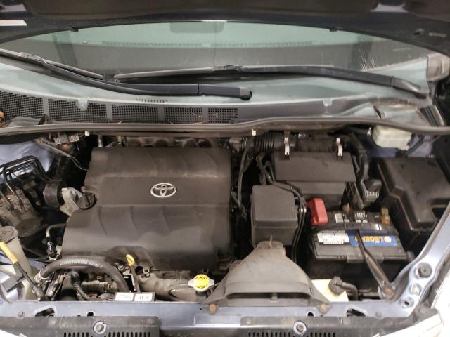 Photo 6 VIN: 5TDDK3DC6DS059719 - TOYOTA SIENNA XLE 