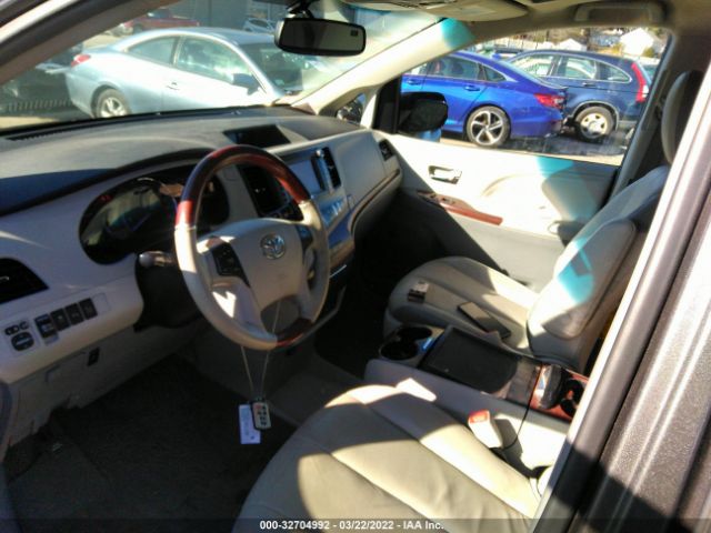 Photo 4 VIN: 5TDDK3DC6ES083276 - TOYOTA SIENNA 