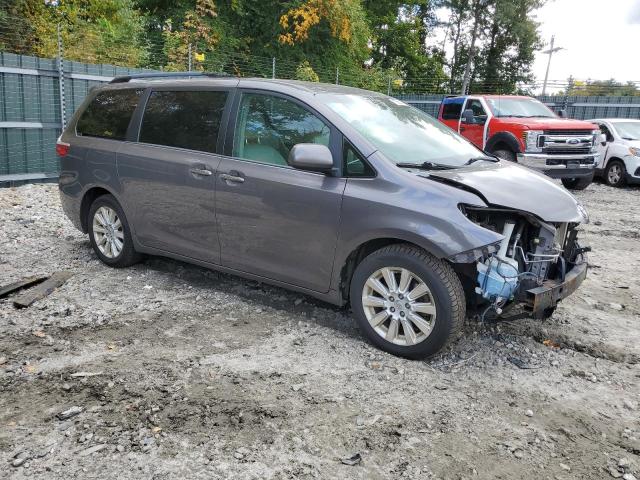 Photo 3 VIN: 5TDDK3DC6FS107545 - TOYOTA SIENNA XLE 