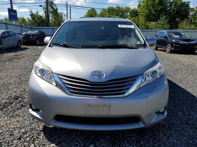 Photo 4 VIN: 5TDDK3DC6FS108145 - TOYOTA SIENNA XLE 