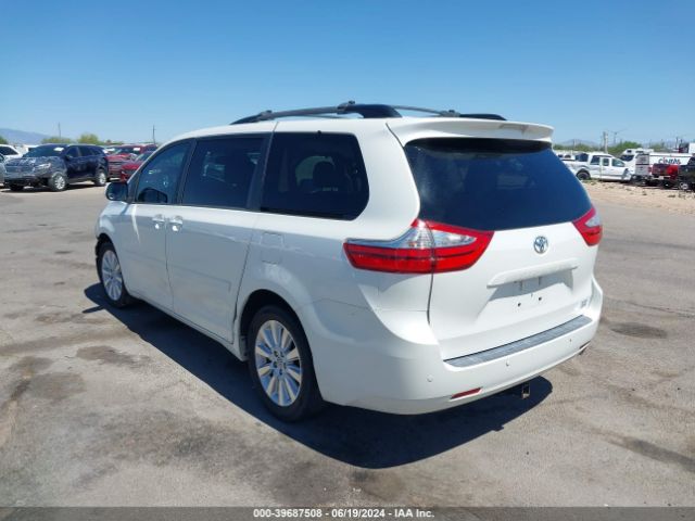 Photo 2 VIN: 5TDDK3DC6FS113667 - TOYOTA SIENNA 