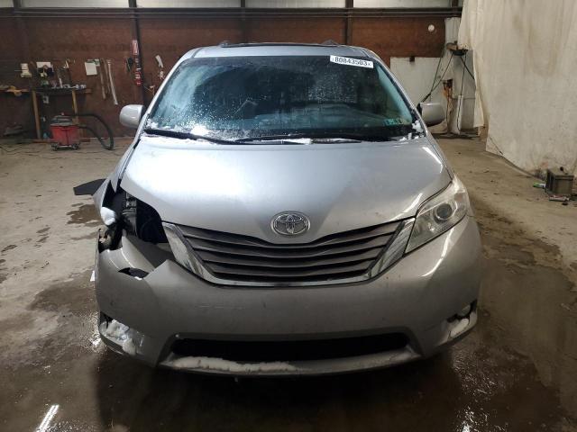 Photo 4 VIN: 5TDDK3DC6GS129174 - TOYOTA SIENNA XLE 