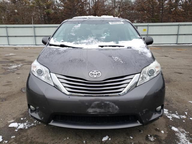 Photo 4 VIN: 5TDDK3DC6GS139512 - TOYOTA SIENNA XLE 