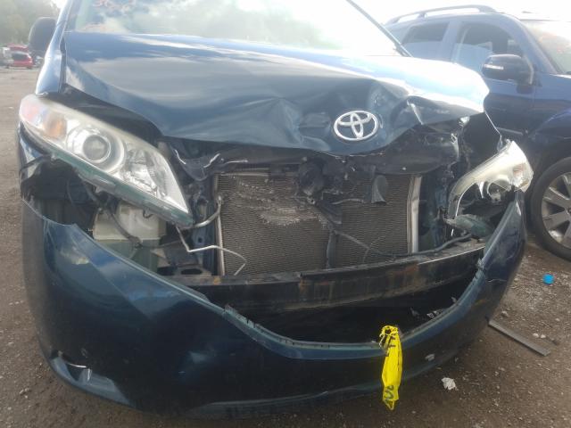 Photo 8 VIN: 5TDDK3DC7BS015449 - TOYOTA SIENNA XLE 