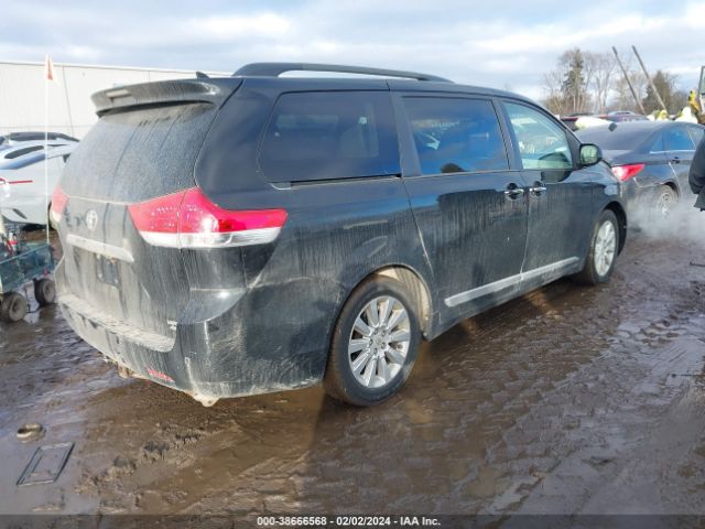 Photo 3 VIN: 5TDDK3DC7BS015791 - TOYOTA SIENNA 