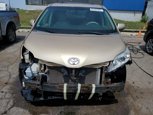 Photo 4 VIN: 5TDDK3DC7BS017296 - TOYOTA SIENNA XLE 