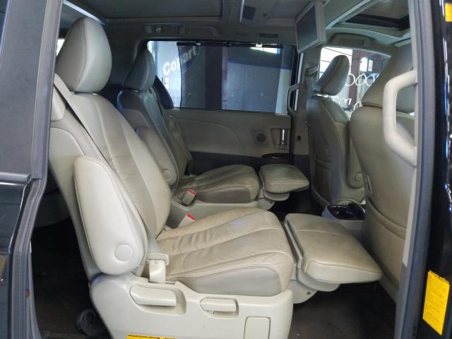 Photo 5 VIN: 5TDDK3DC7BS017668 - TOYOTA SIENNA XLE 