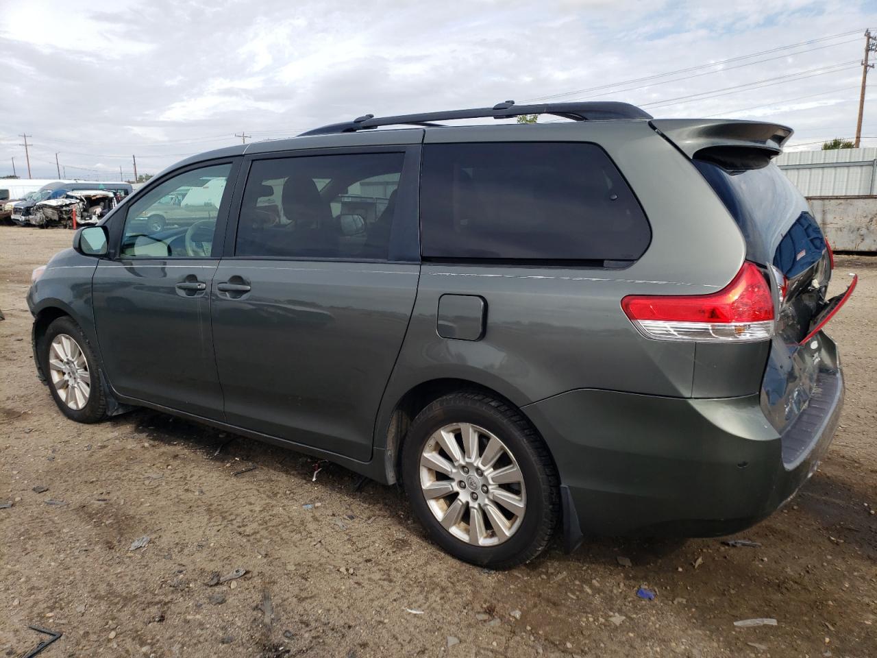 Photo 1 VIN: 5TDDK3DC7CS033063 - TOYOTA SIENNA 