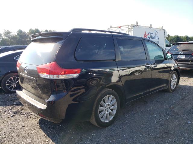 Photo 3 VIN: 5TDDK3DC7CS040563 - TOYOTA SIENNA XLE 