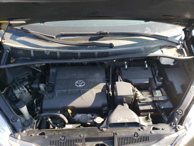 Photo 6 VIN: 5TDDK3DC7CS040563 - TOYOTA SIENNA XLE 