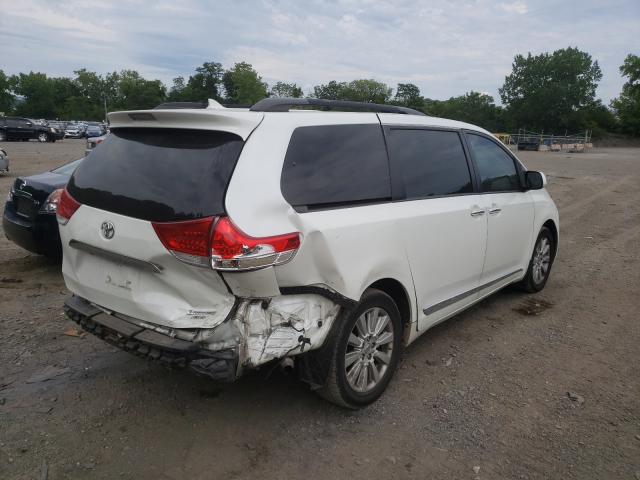 Photo 3 VIN: 5TDDK3DC7CS041082 - TOYOTA SIENNA XLE 