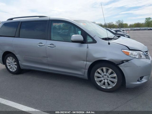 Photo 5 VIN: 5TDDK3DC7CS043754 - TOYOTA SIENNA 