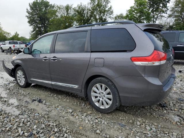 Photo 1 VIN: 5TDDK3DC7DS054822 - TOYOTA SIENNA XLE 