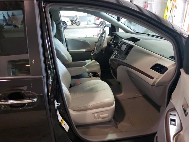 Photo 4 VIN: 5TDDK3DC7DS062211 - TOYOTA SIENNA XLE 