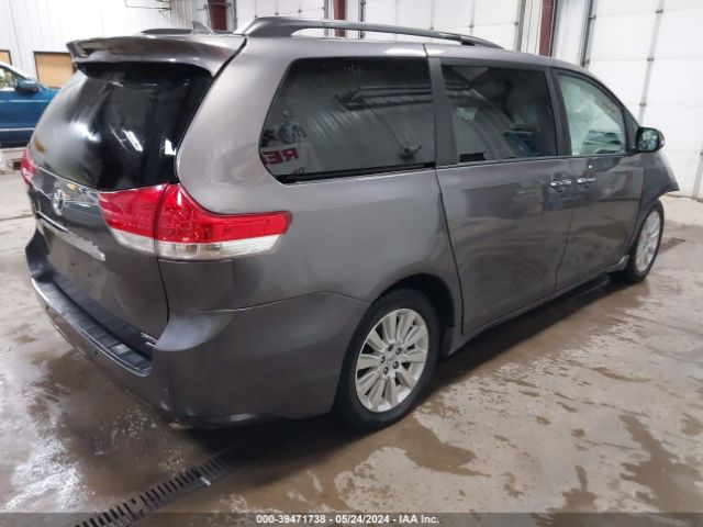 Photo 3 VIN: 5TDDK3DC7DS068476 - TOYOTA SIENNA 