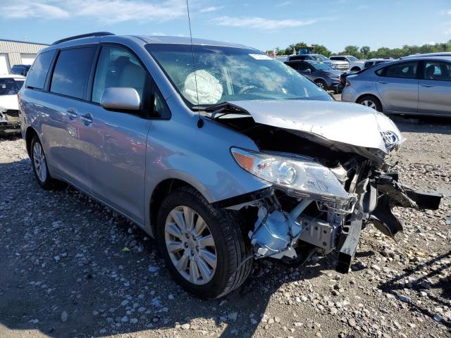 Photo 3 VIN: 5TDDK3DC7ES090060 - TOYOTA SIENNA XLE 