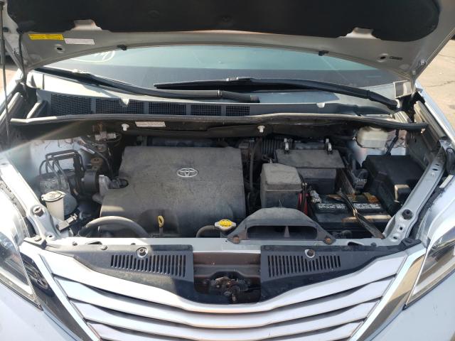 Photo 6 VIN: 5TDDK3DC7FS123382 - TOYOTA SIENNA XLE 