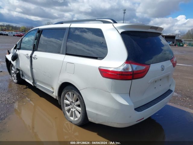 Photo 2 VIN: 5TDDK3DC7GS131497 - TOYOTA SIENNA 