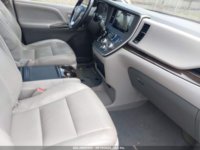 Photo 4 VIN: 5TDDK3DC7GS133329 - TOYOTA SIENNA 