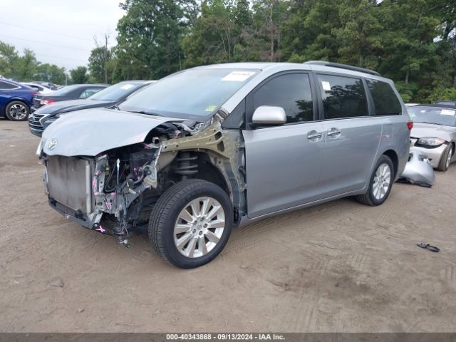 Photo 1 VIN: 5TDDK3DC7GS139695 - TOYOTA SIENNA 