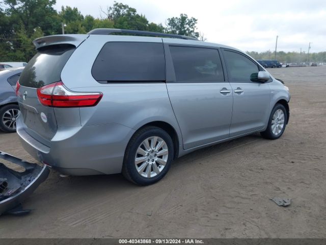 Photo 3 VIN: 5TDDK3DC7GS139695 - TOYOTA SIENNA 