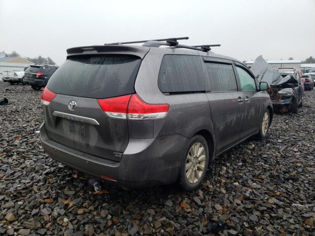 Photo 2 VIN: 5TDDK3DC8BS009756 - TOYOTA SIENNA XLE 