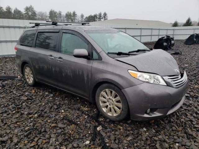 Photo 3 VIN: 5TDDK3DC8BS009756 - TOYOTA SIENNA XLE 