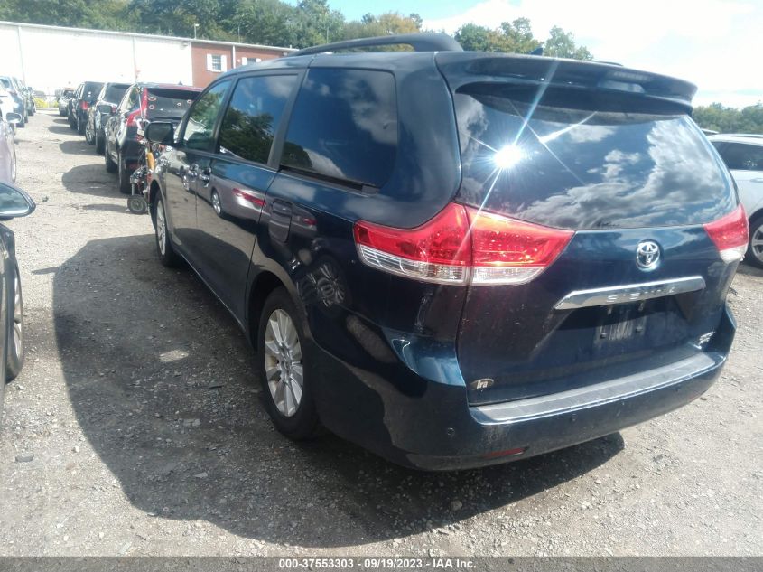 Photo 2 VIN: 5TDDK3DC8BS011037 - TOYOTA SIENNA 