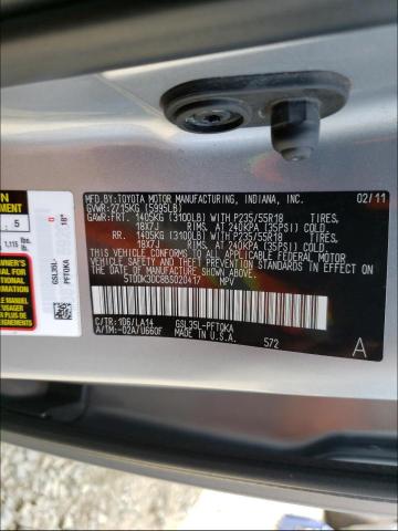 Photo 9 VIN: 5TDDK3DC8BS020417 - TOYOTA SIENNA XLE 