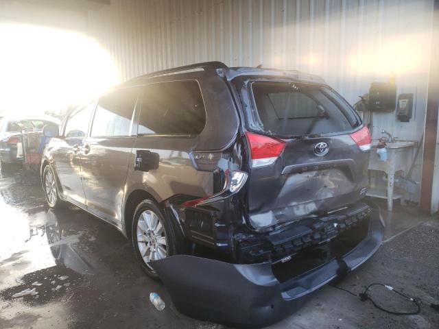 Photo 2 VIN: 5TDDK3DC8BS022426 - TOYOTA SIENNA XLE 