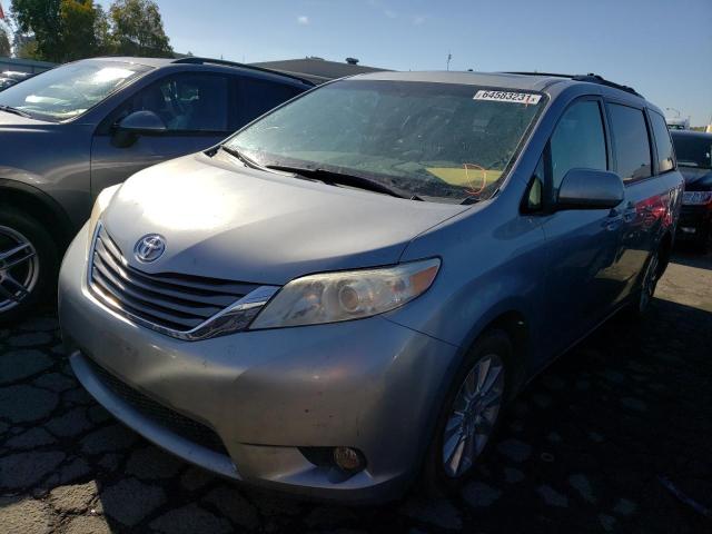 Photo 1 VIN: 5TDDK3DC8CS030267 - TOYOTA SIENNA XLE 