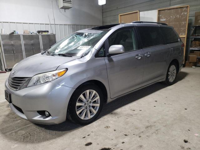 Photo 0 VIN: 5TDDK3DC8CS039048 - TOYOTA SIENNA XLE 