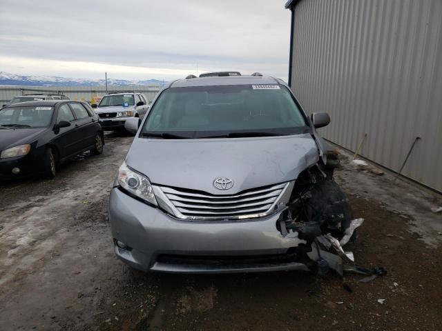 Photo 8 VIN: 5TDDK3DC8CS039406 - TOYOTA SIENNA XLE 