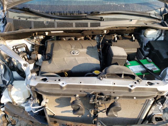 Photo 6 VIN: 5TDDK3DC8CS040717 - TOYOTA SIENNA XLE 